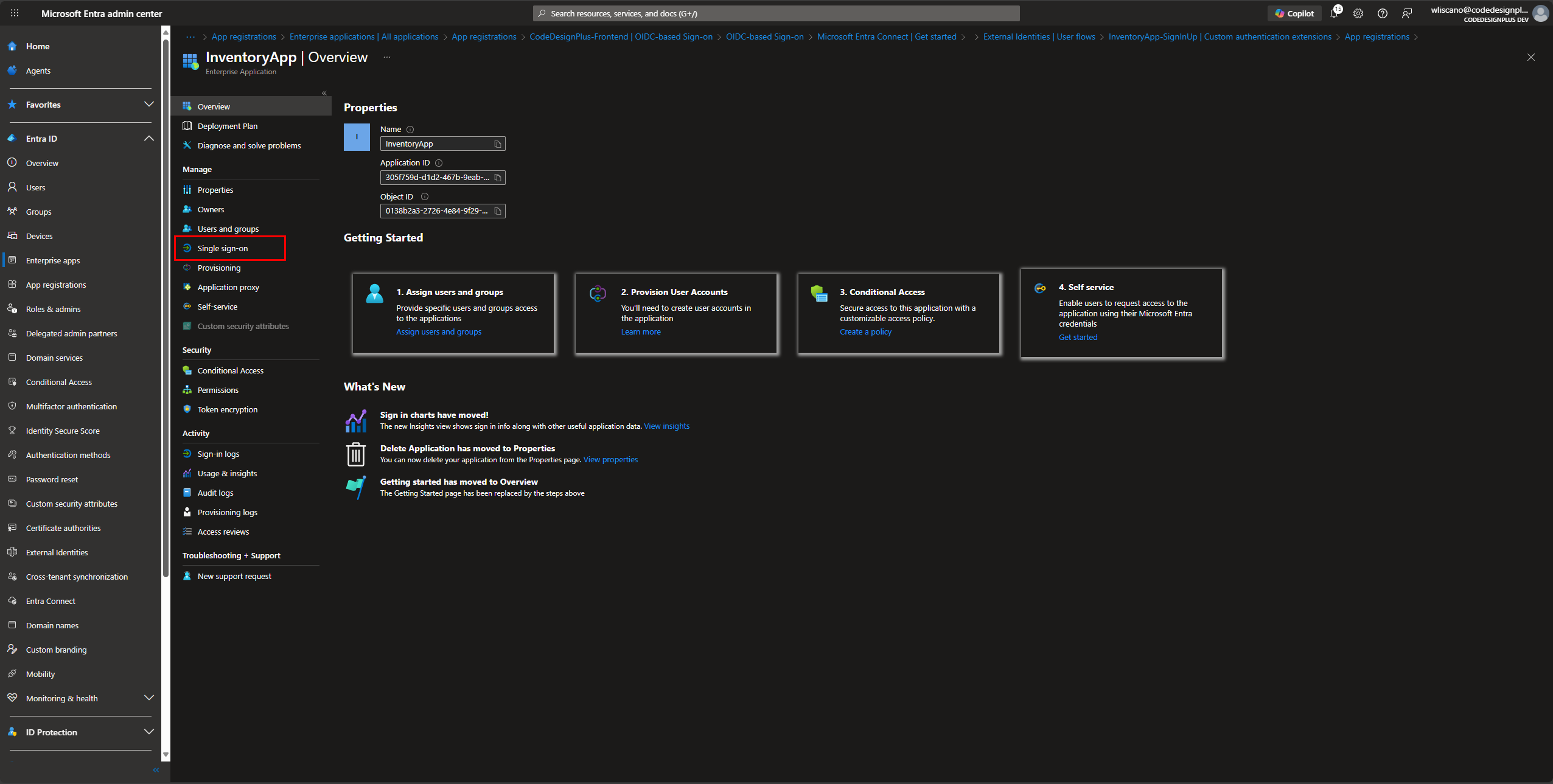 Panel de Attributes & Claims